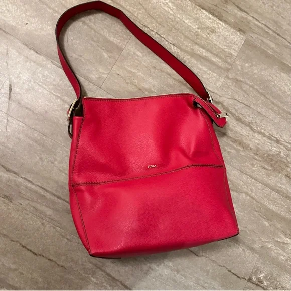 Brand new Furla (Italian brand) leather shoulder bag, with dust bag and tag